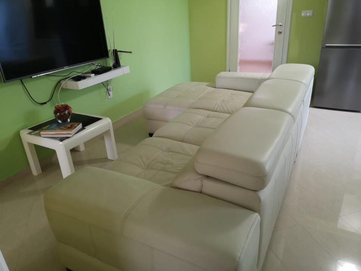 Apartments Olivera 苏佩塔斯卡德拉加 外观 照片